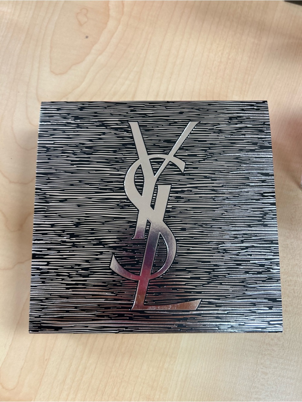 Yves Saint Laurent Y holiday men 2 pc set new